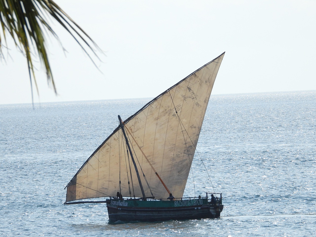 Jedrenjak dau kod Zanzibara