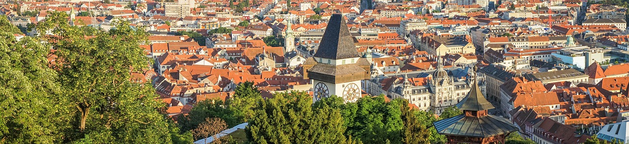 Avio karte Beograd Grac – sat na Šlosbergu i krovovi Graca